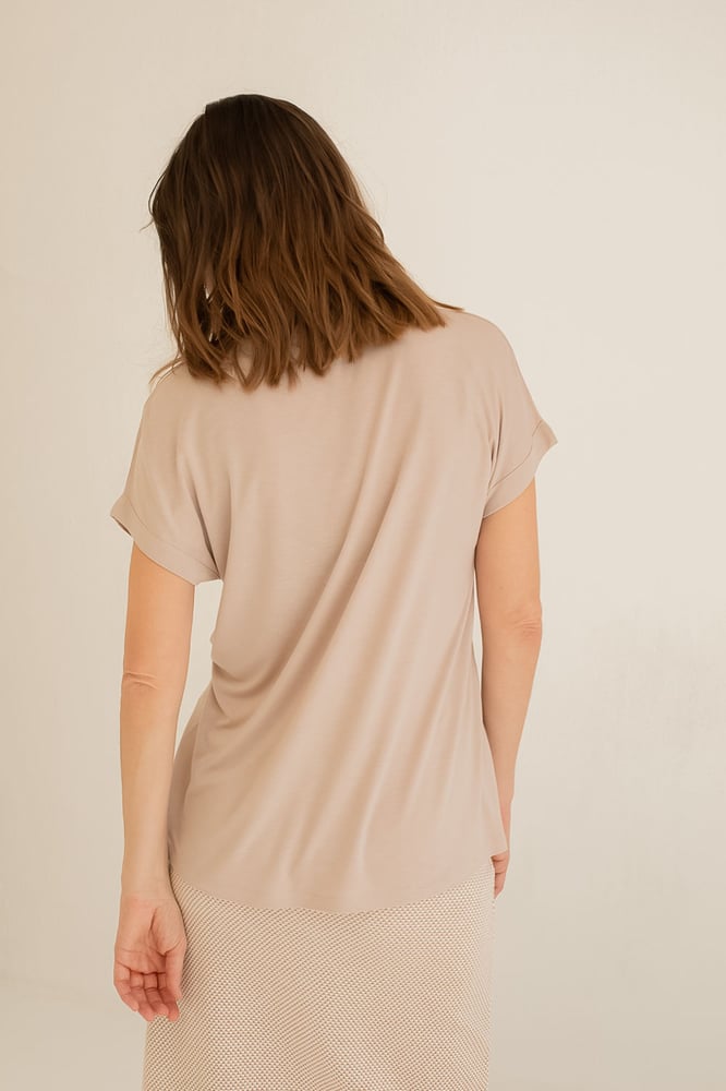 Image of Camiseta Visayas Beige