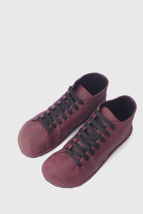 Image of Alto - High top Sneakers in Dark Scarlet - 39 EU - Ready to ship