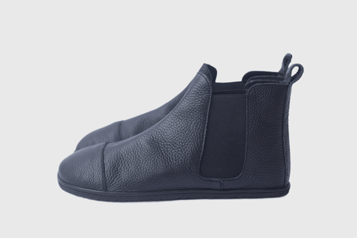 Image of Chelsea Boots in Pebbled Black - 40 EU Narrow - Ready to Ship 