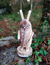 Image 3 of Rabbits Hare Driftwood Family 14 cm