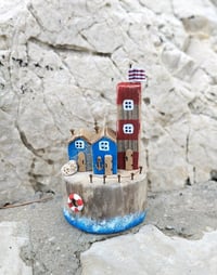Image 2 of Driftwood island Mini island 12 cm