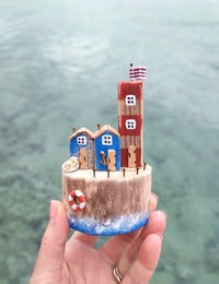 Image 3 of Driftwood island Mini island 12 cm