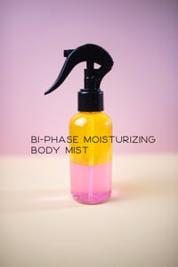 Image 3 of Bi-Phase Moisturizing Body Mist