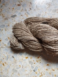 Image 4 of raw HEMP or NETTLE yarn (50 g / 125 m) in different qualities
