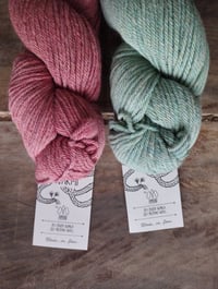 Image 2 of dyed alpaca-merino wool yarn WARMI by AMANO (peru)