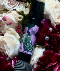 Image 2 of Venus Anointing Oil (Geranium, Orris, Ylang Ylang, Cardamom)