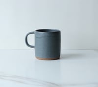 Image 2 of 10 oz mug in Slate