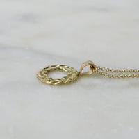 Image 4 of Wreath Pendant in Gold