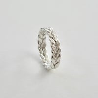 Image 3 of 5mm Wreath Ring in Silver