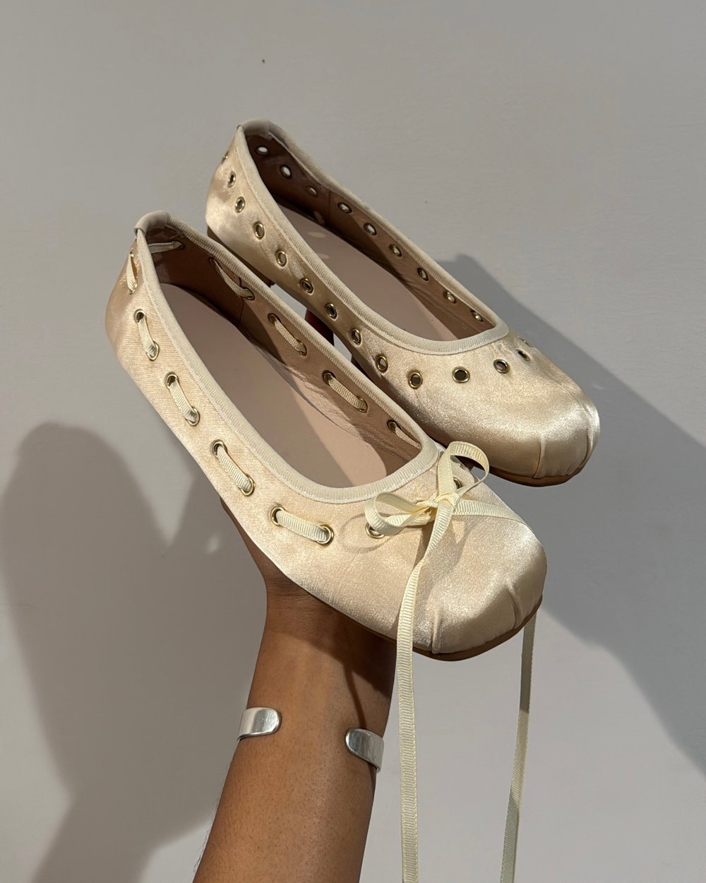 a ballerina flat