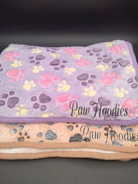 Image 2 of Blankets- Paw Print