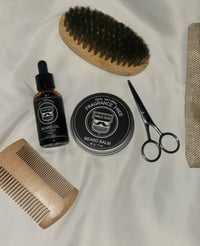 Image 3 of Male God Beard Grooming Set 