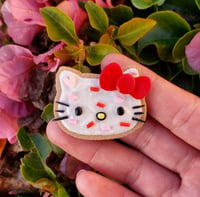 Hello Kitty Cookie Magnet (red bow)