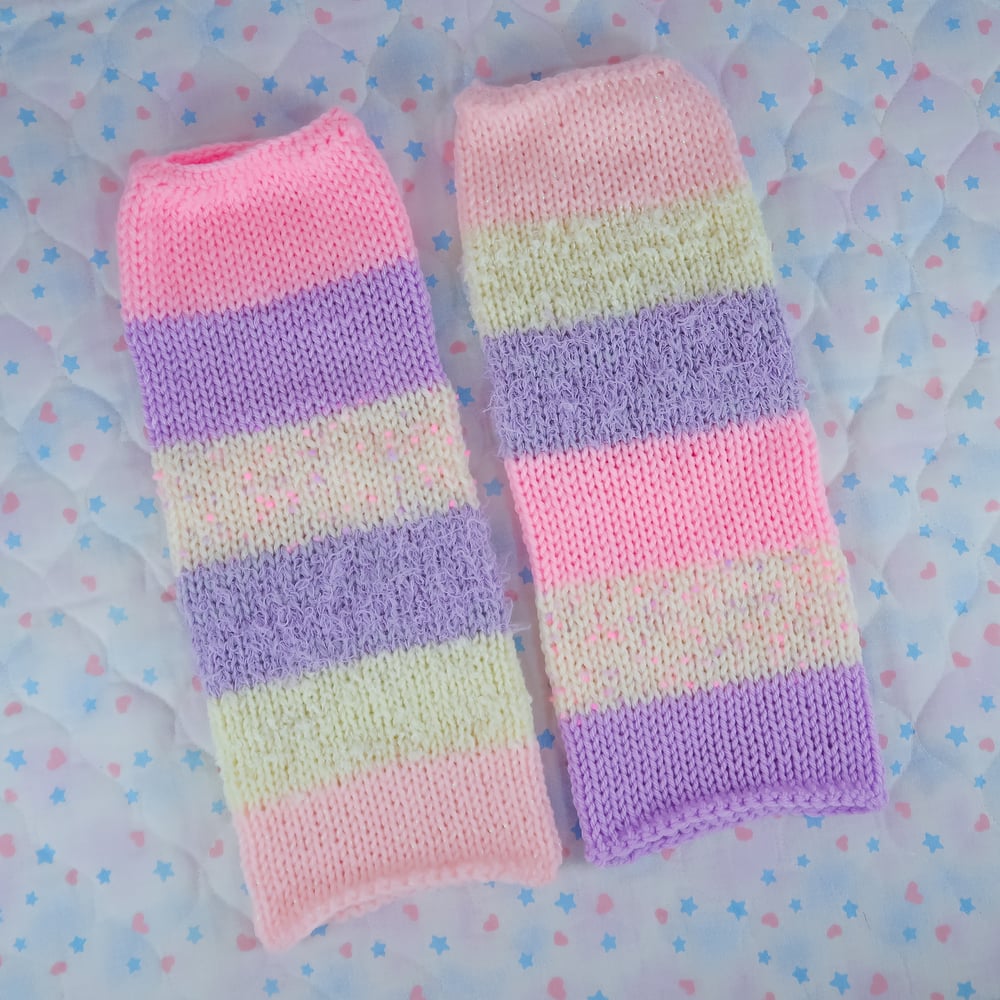 Knit Leg Warmers: 11
