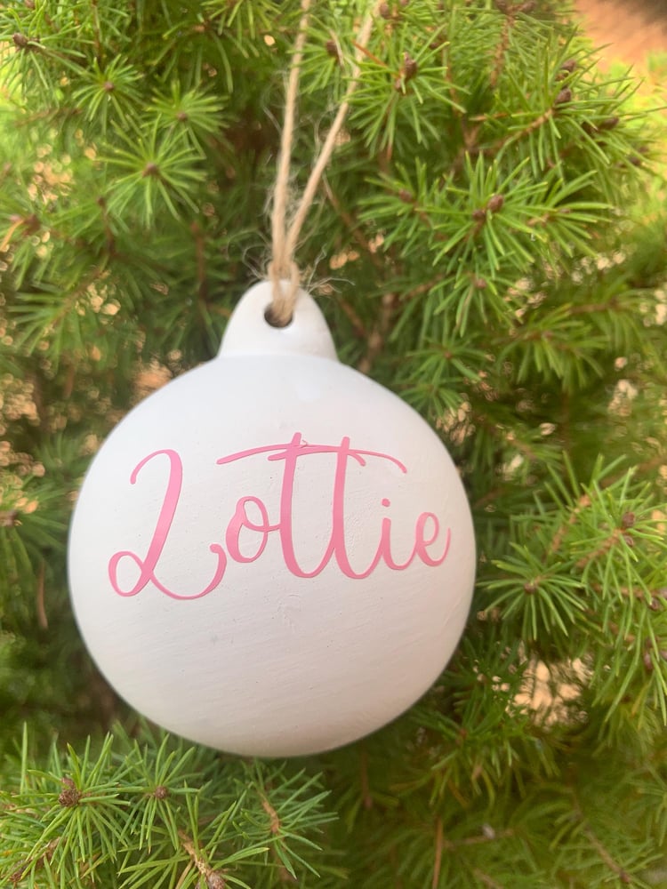 Image of Personalised name ceramic Christmas bauble decoration. Christmas tree decor. Perfect to keep or gift