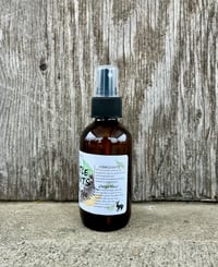 Image 3 of Gentle Giants Hydrosol 