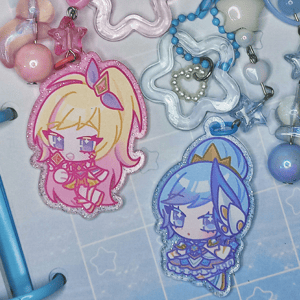 Image of star guardian glitter keychains