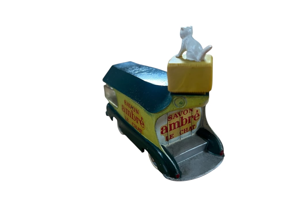 Savon Ambré Le Chat truck advertising the 1955 Tour de France - Toy model made by  P.R