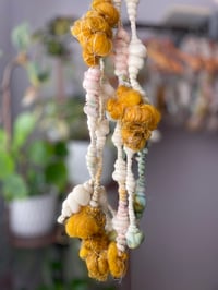 Image 1 of Yarn 10