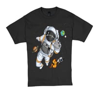 BLACK: Sky's the limit visions tee.