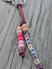 Image 2 of XOXO Beaded Keychain with pink beads 