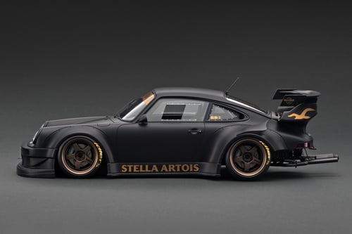 Image of 1/18 RWB 930 Stella Bumperless IG3695