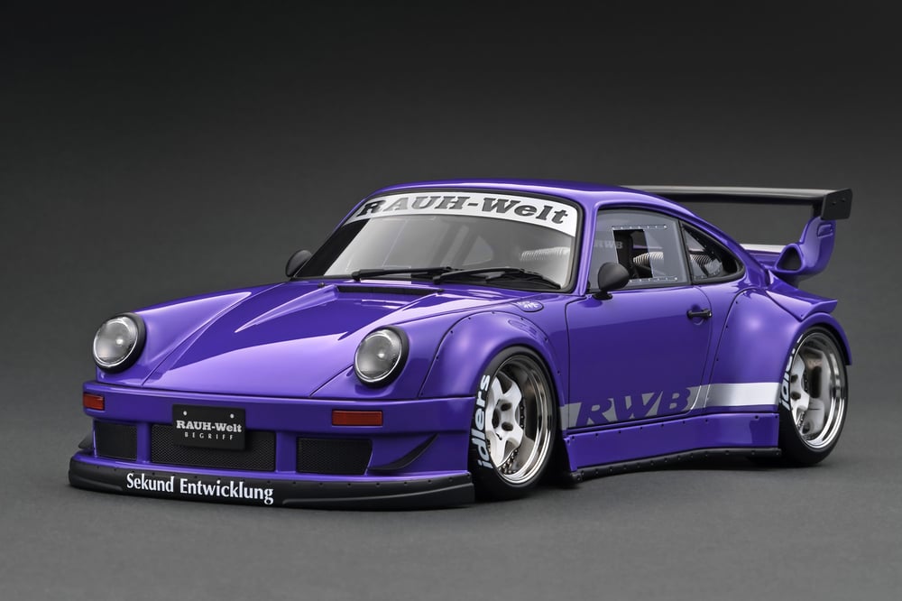 Image of 1/18 RWB 930 Purple IG3698