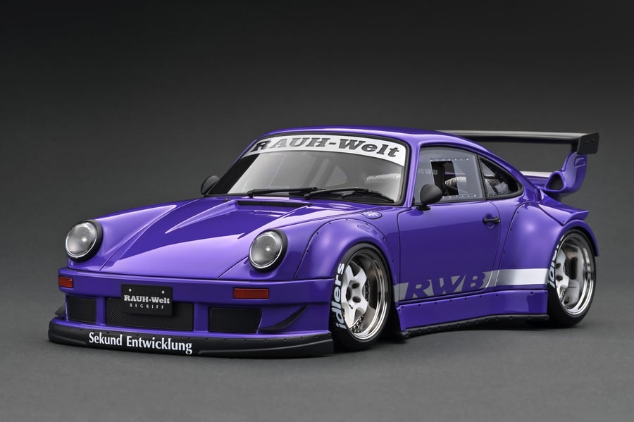 Image of 1/18 RWB 930 Purple IG3698