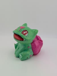 Image 2 of Valentine's Day Bulbasaur FanArt Handpainted Model