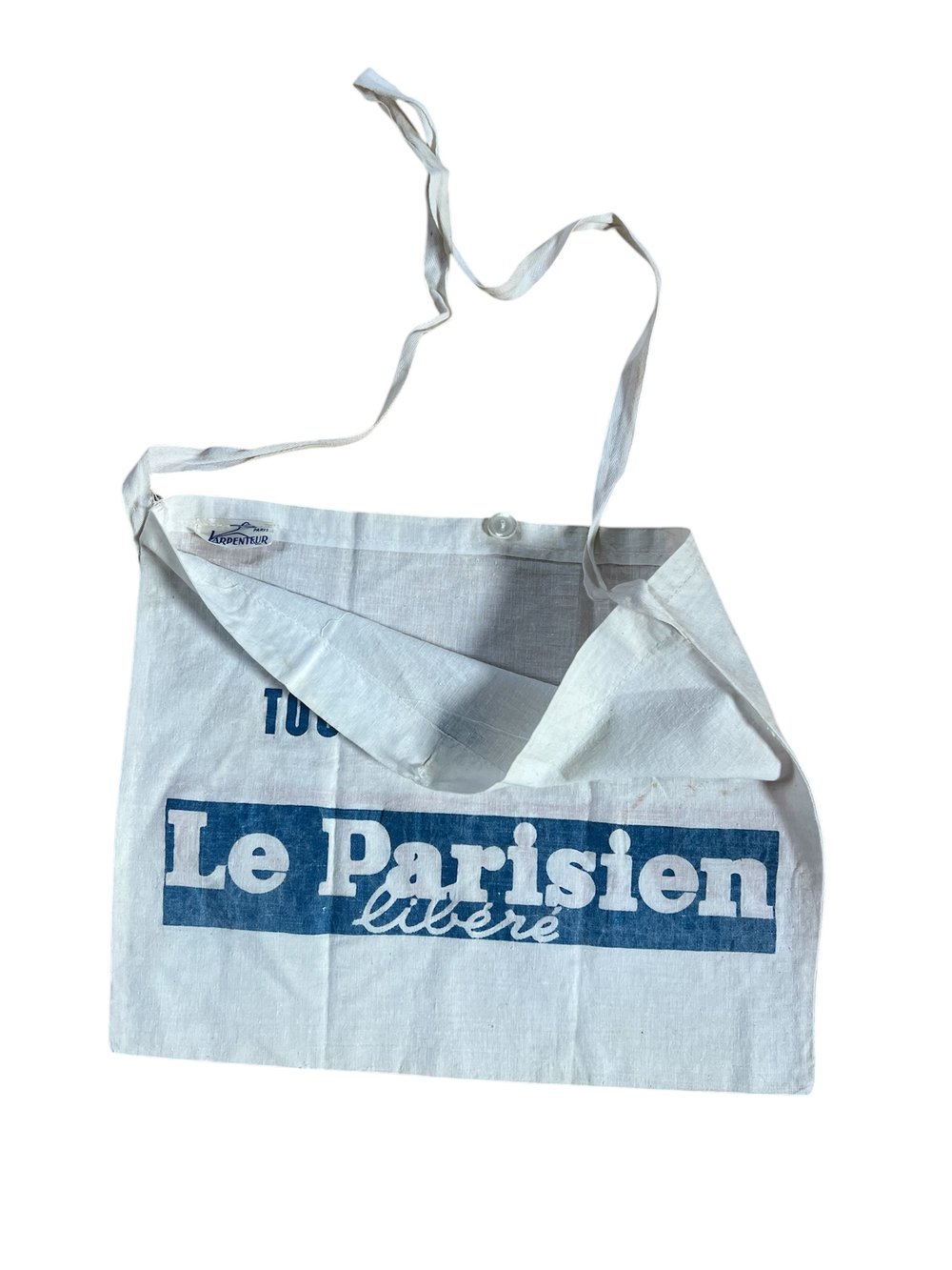 Official Musette of the 1975 Tour de France sponsored by l'Équipe and Le Parisien