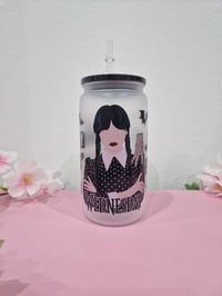 Image 2 of Wednesday Adams Trinkglas mit Deckel & Strohhalm, 16 OZ