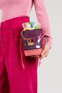 Image 2 of Bolso Joya Color Ositos de gominola