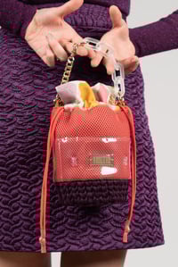 Image 1 of Bolso Joya Coral con ositos de gominola