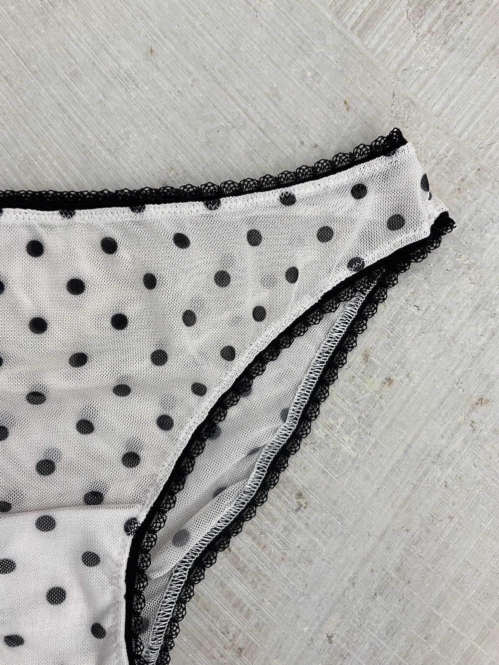 Mesh Panties with dots