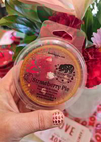 Image 2 of Strawberry Pie- A Rockytop Wax Works exclusive custom houseblend fragrance 