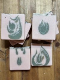 Image 2 of Heaven Scent 