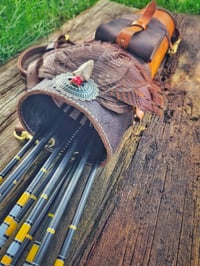 Image 2 of Leather back quiver 