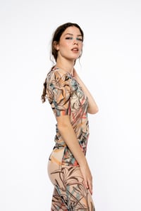 Image 2 of T-SHIRT AMOR TROPICAL WITH SHORT SLEEVES