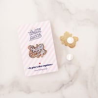 Image 1 of Pin’s “Poulette for Life” 