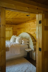 Image 11 of Private Suite, Beyond the Frame with Caitlin Winner