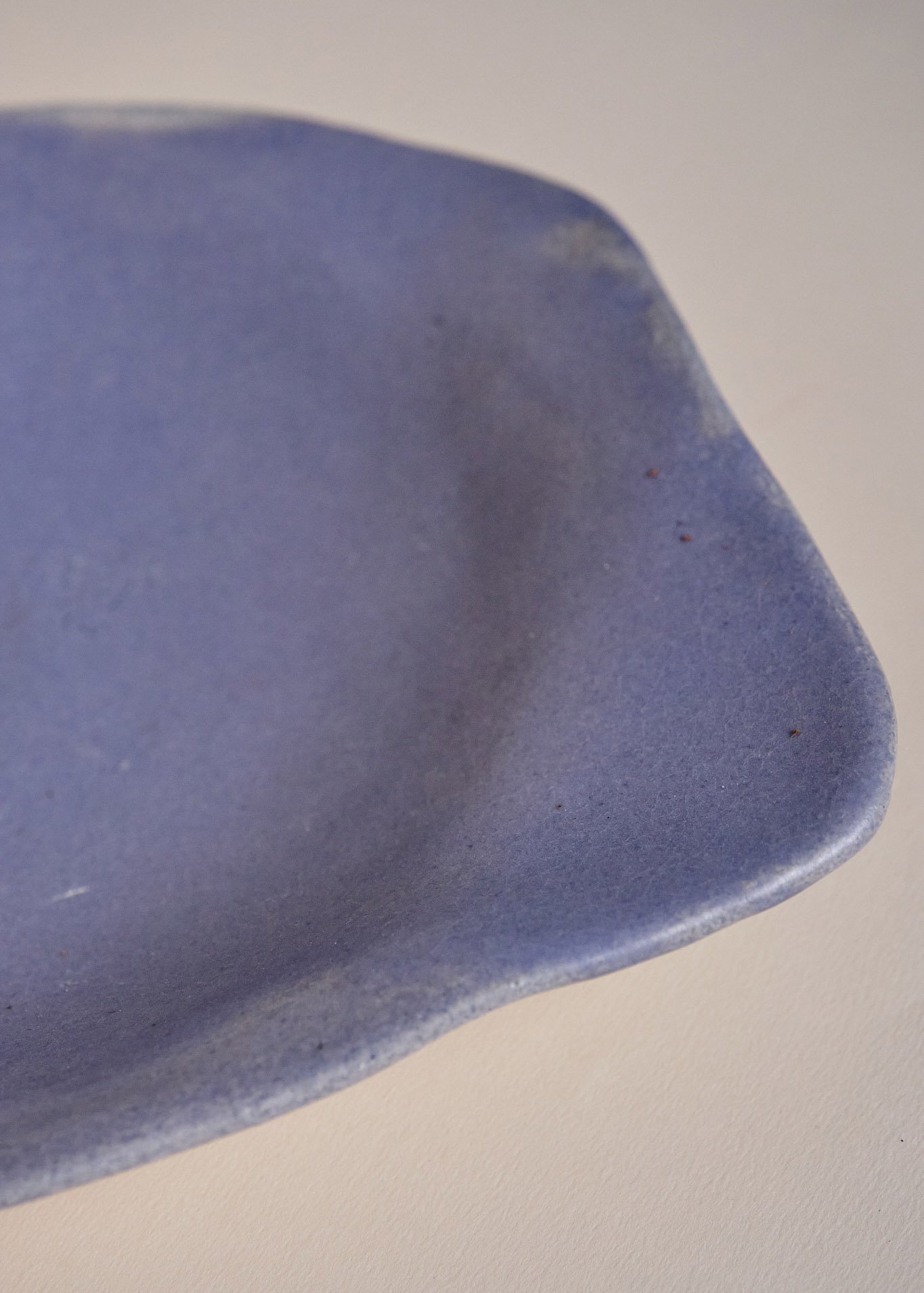 Image of Fuente/Frutero Sabi Blue-Lilac