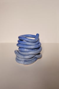 Image 5 of Escultura Sabi de cerámica Azul