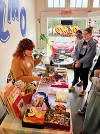 Image 2 of tip the artist