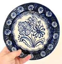 Image 1 of Flower folk plate