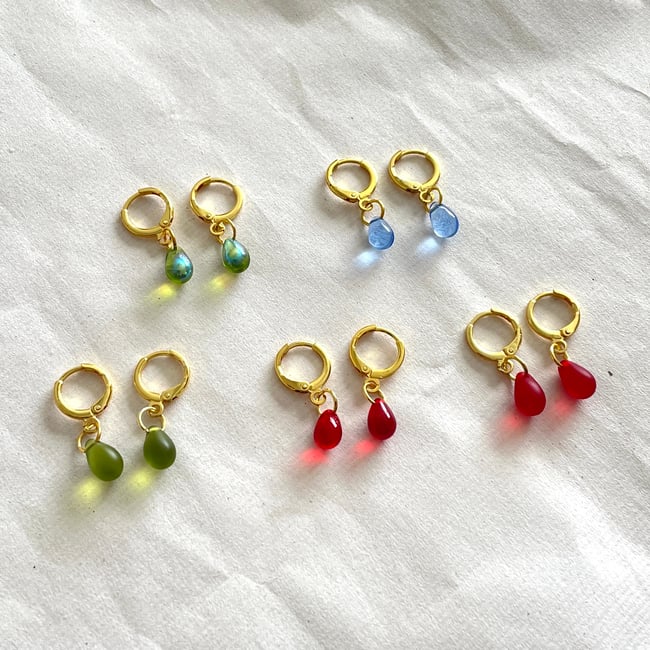 raindrop gold huggie hoop earrings