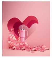 Image 4 of Stanley™️ Valentine’s Day Quencher “Sweet Hearts” | 40 Oz. FlowState