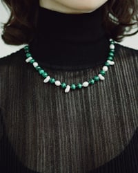 Image 3 of hortus necklace with malachite and pearls