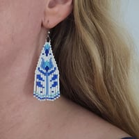 Image 3 of Blue and White Tulip