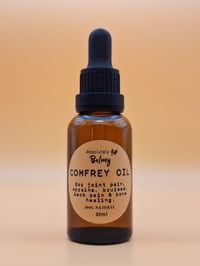 Comfrey-Infused Sunflower Oil 