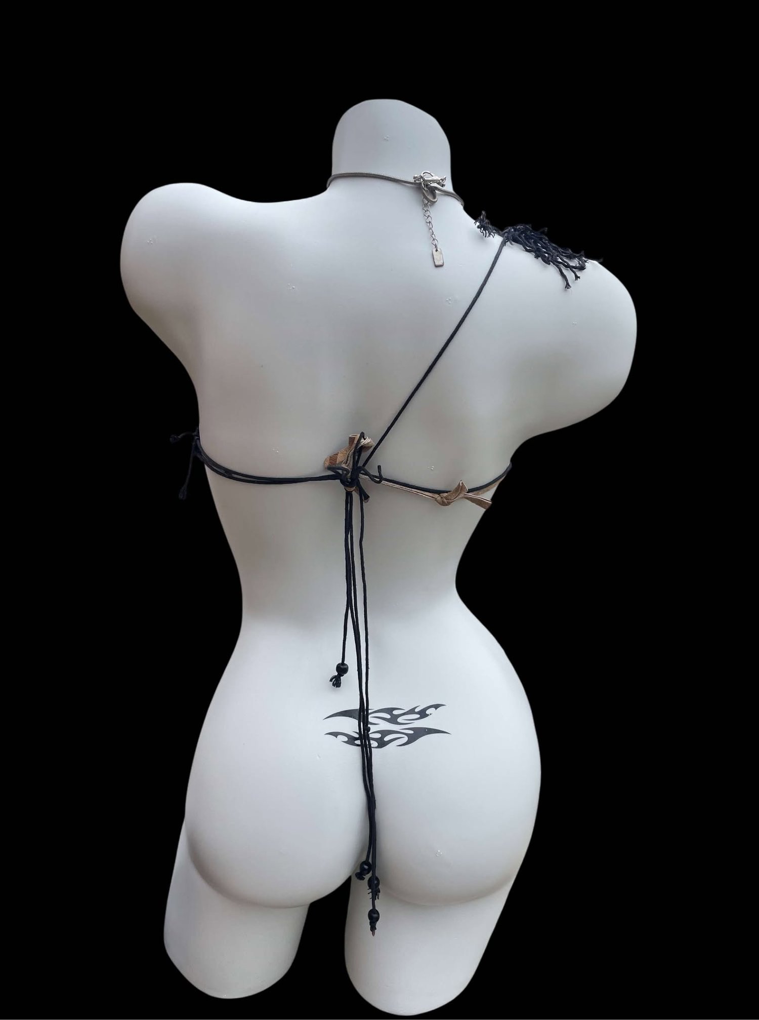 Image of nyktos top